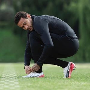 Meet your Posher, Robin